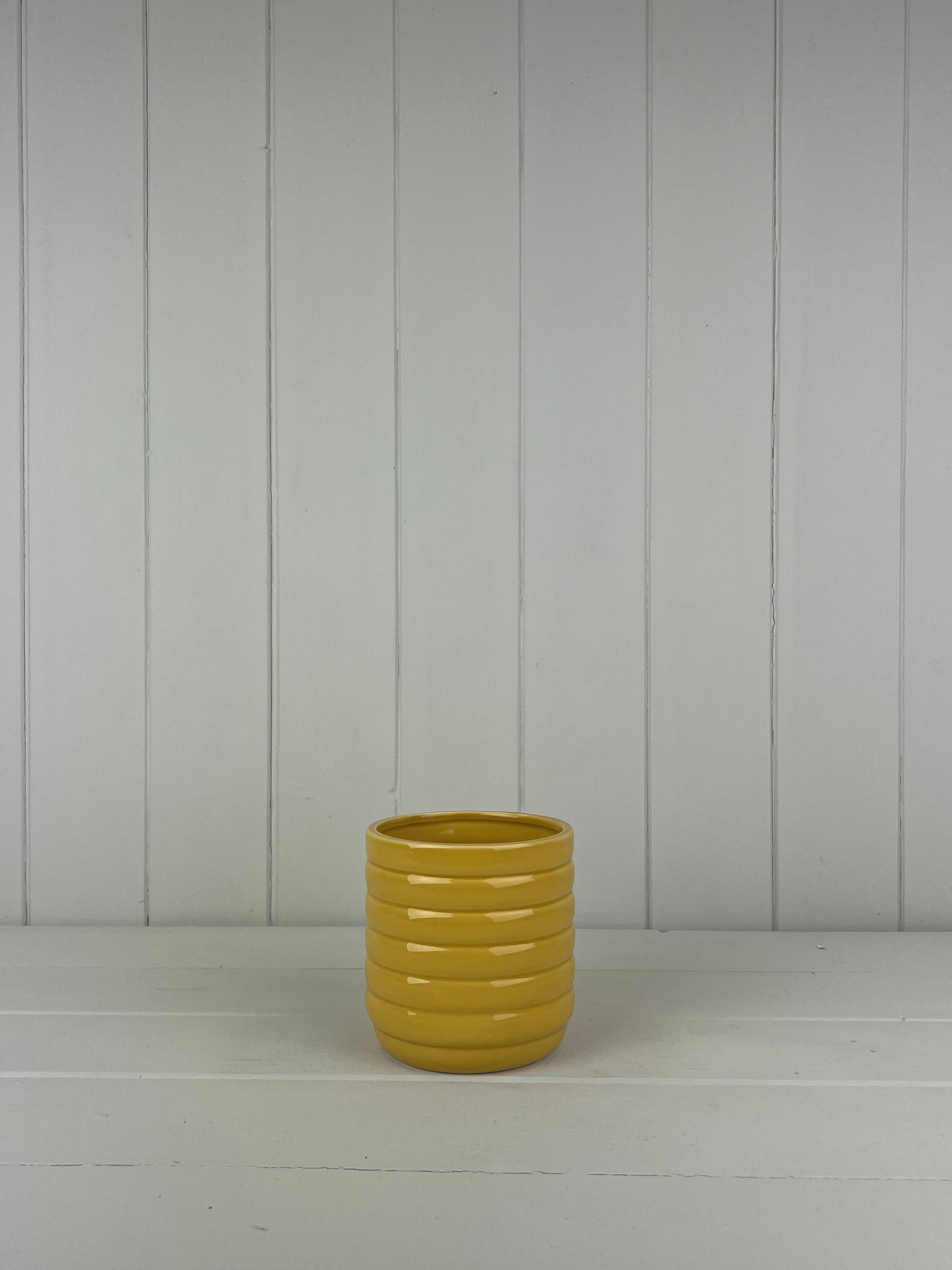 Beehive Pot