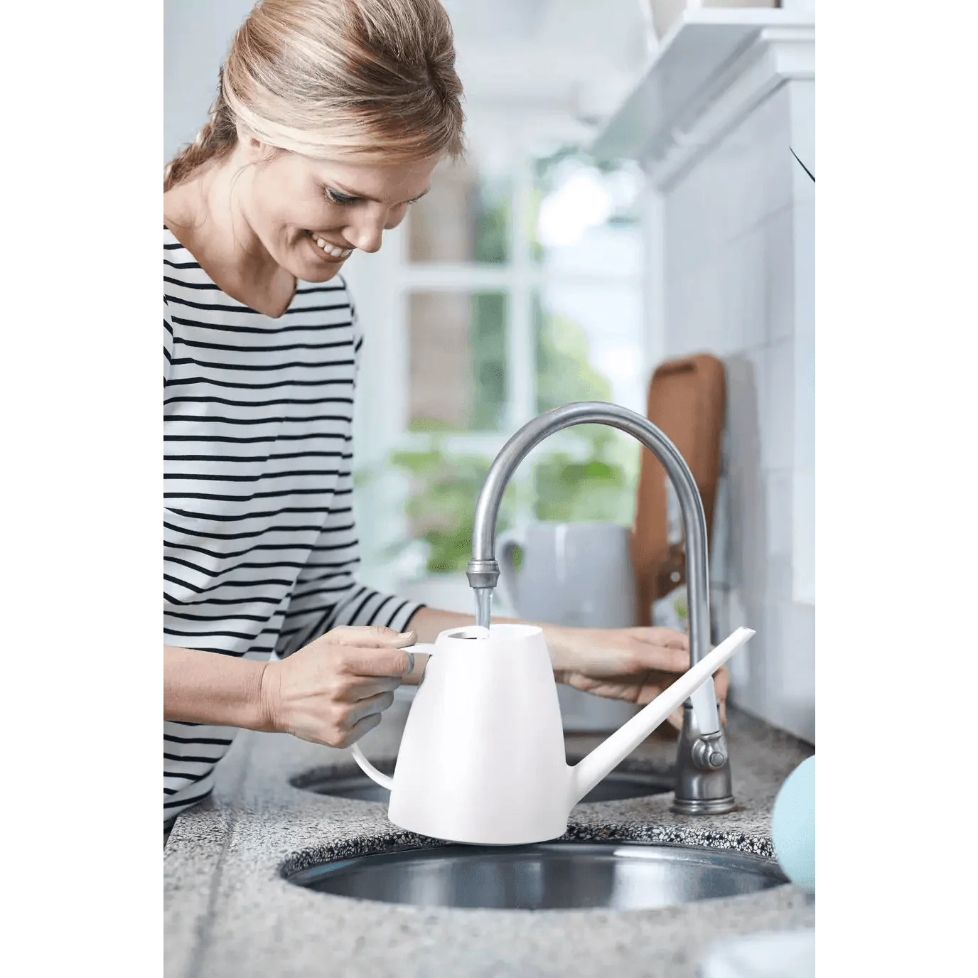 Elho Brussels Watering Can - Image 3